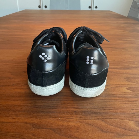 Botas 66 Urban | Czech sneaker | Black and white | Size 10.5 - Picture 5 of 8